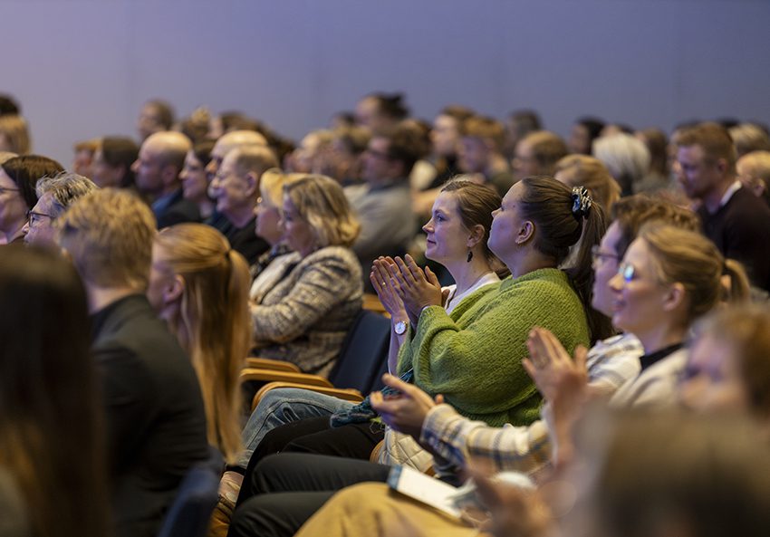 Luentoyleisöä Apollonia Symposiumissa 2025,
