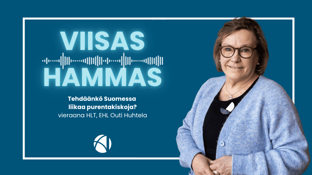 Outi Huhtela Viisas Hammas-podcastissa. Kuvassa Viisas-Hammas -logo , Apollonian logo ja kuva Outi Huhtelasta.