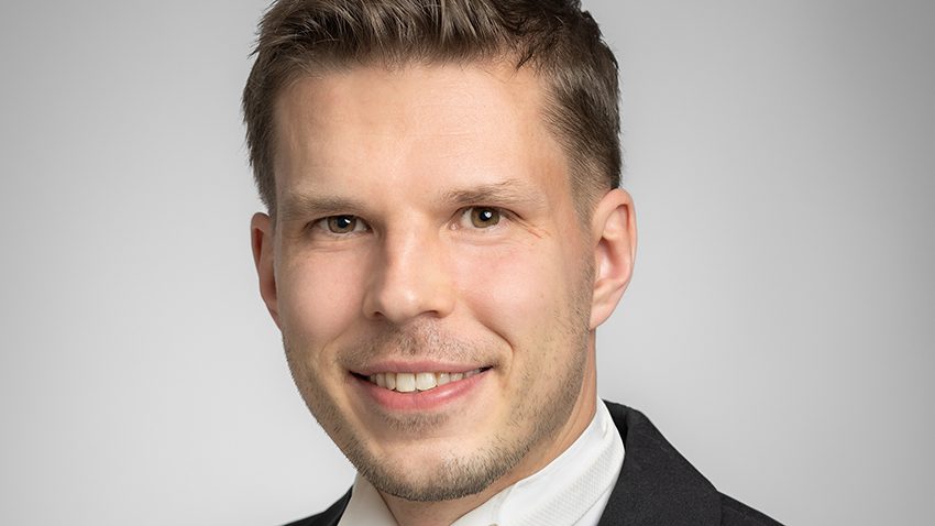 HLL Joona Hallikainen väittelee 12.12.2025